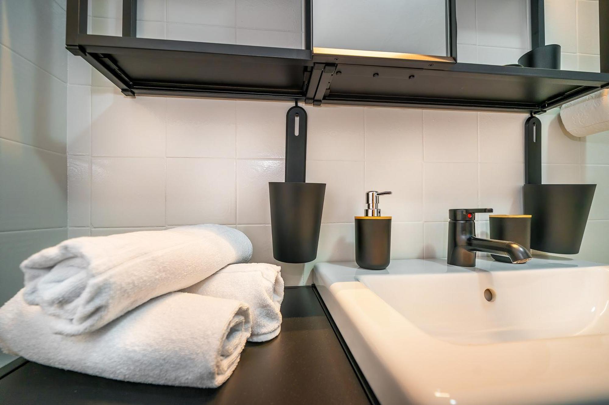 Studio Apartments Gilda Baška Екстериор снимка