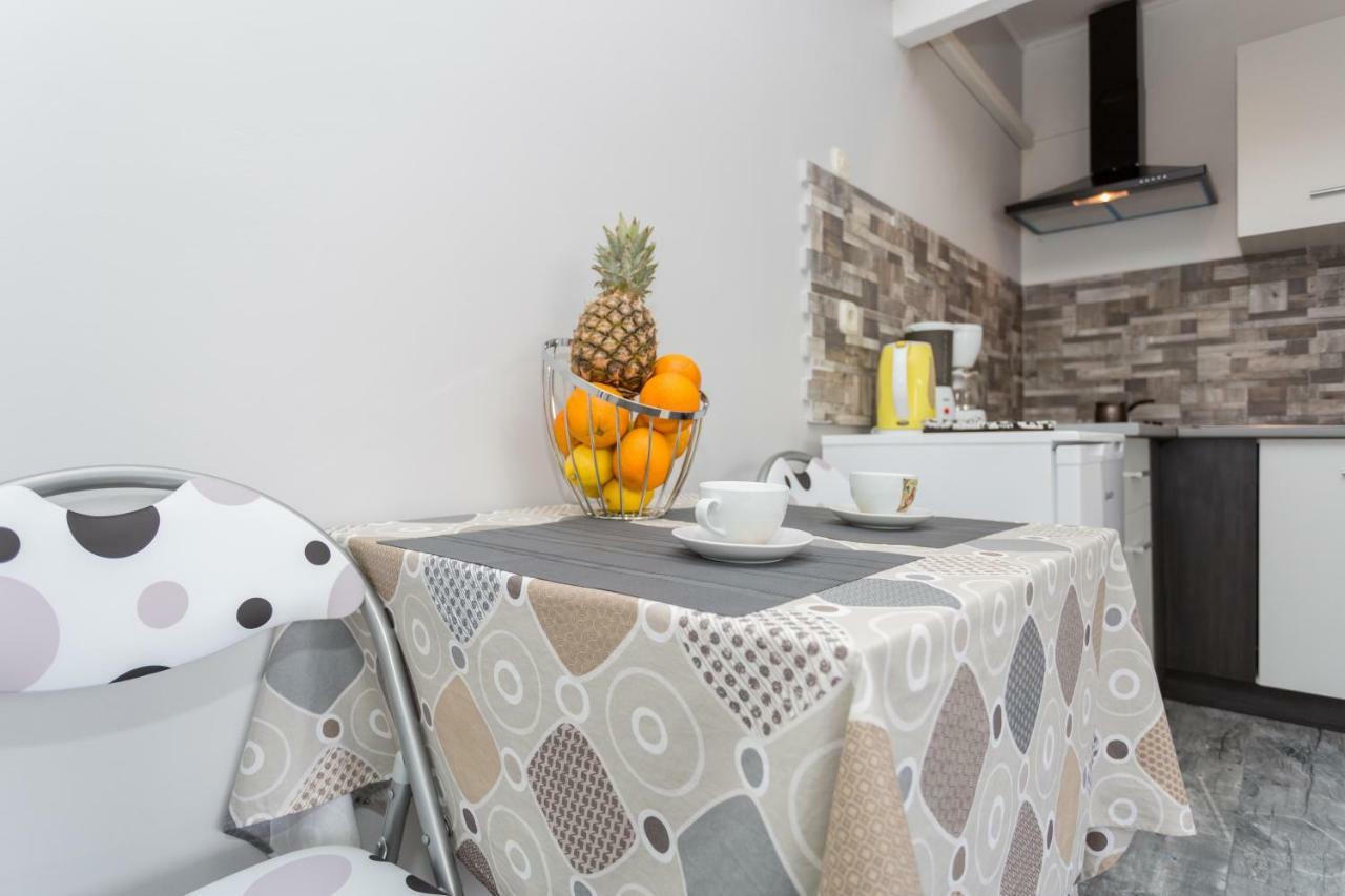 Studio Apartments Gilda Baška Екстериор снимка