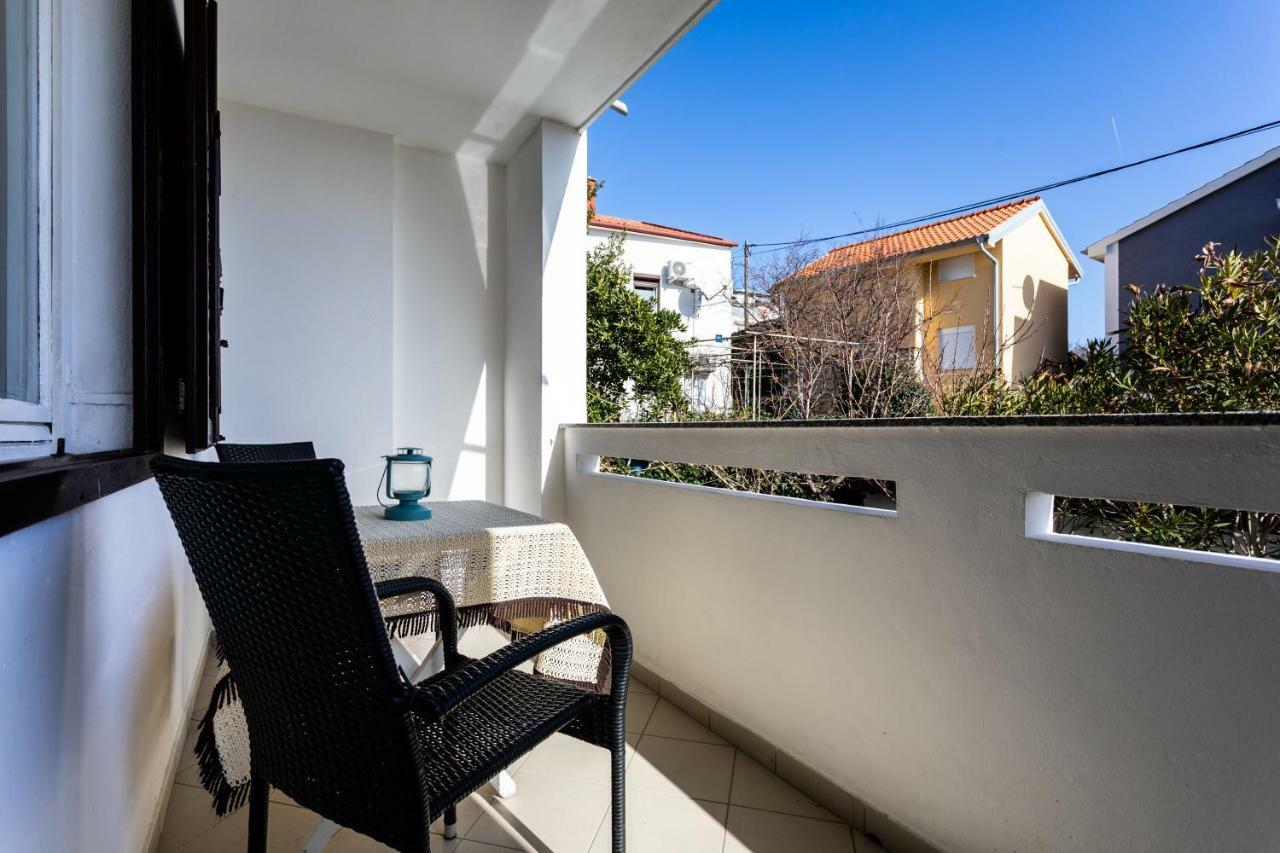 Studio Apartments Gilda Baška Екстериор снимка